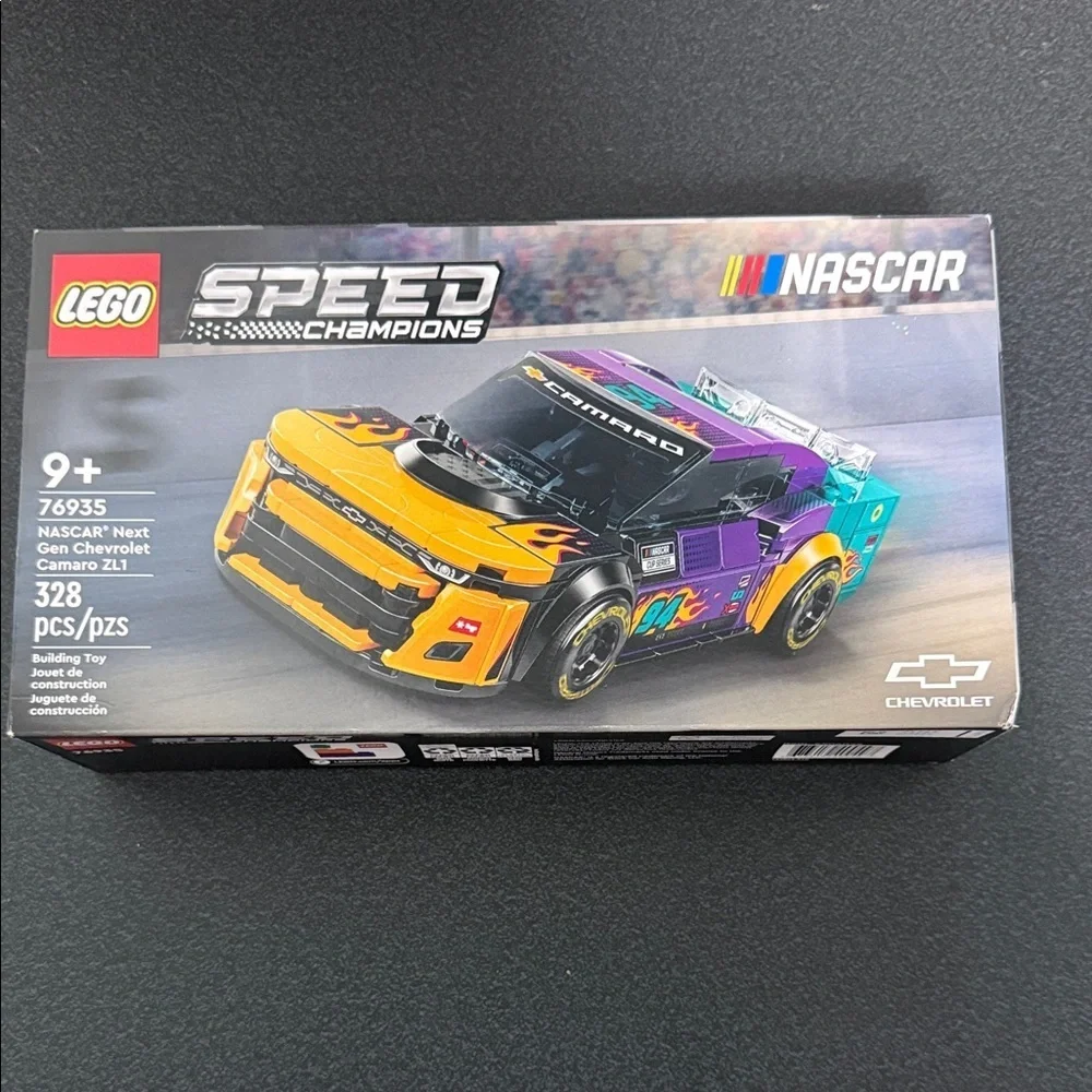 LEGO Speed Champions Chevrolet Camaro ZL1 - Purple, Yellow, Blue